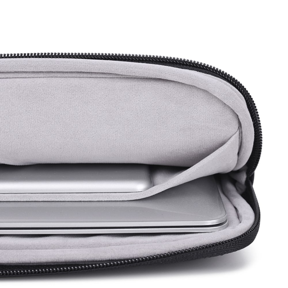 13" Quiltat laptopfodral, svart
