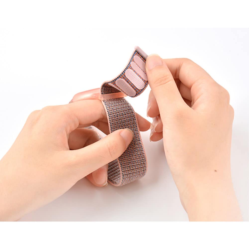 Apple AirTag Armband i nylon för barn, Svart