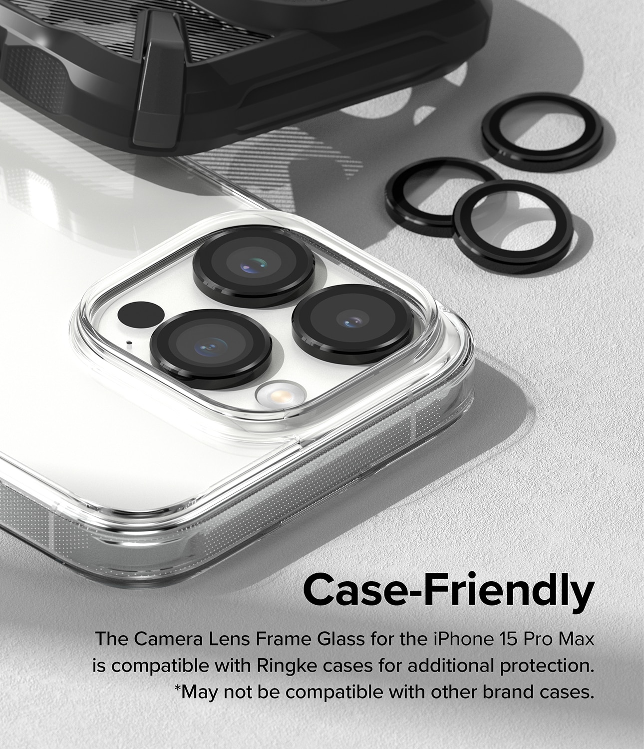 iPhone 15 Pro Max Linsskydd med aluminiumram, svart